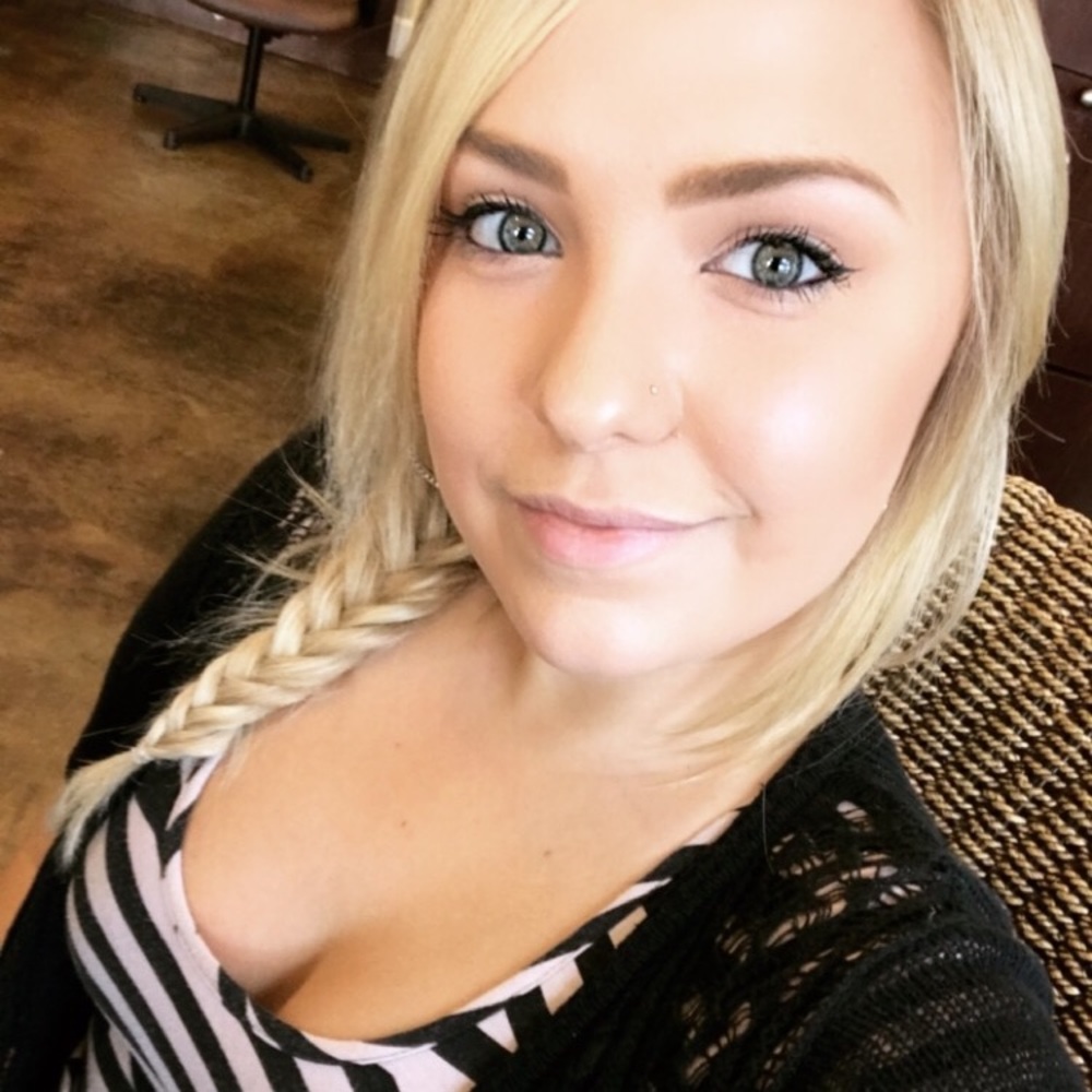 Meet your Posher, Victoria